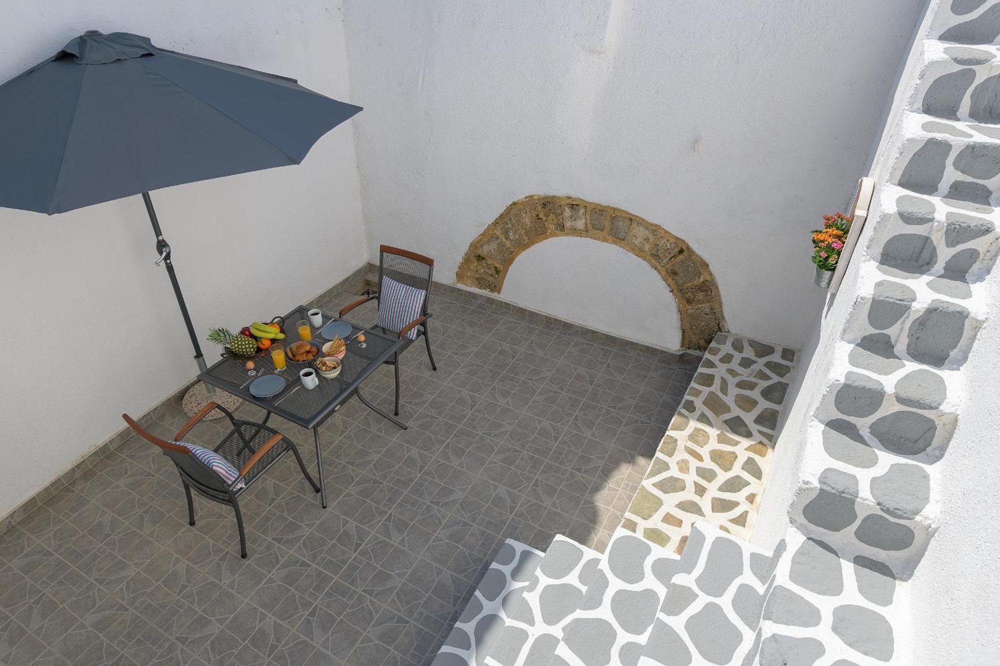 Rustic Self-Inn Rhodes City Kültér fotó